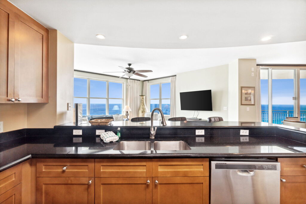 3 Condominium vacation rental located in Panama City Beach 1