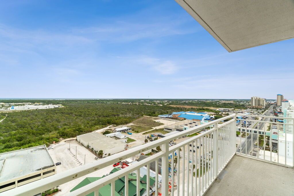 3 Condominium vacation rental located in Panama City Beach 1