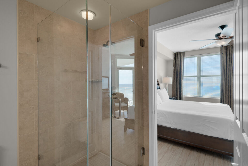3 Condominium vacation rental located in Panama City Beach 1
