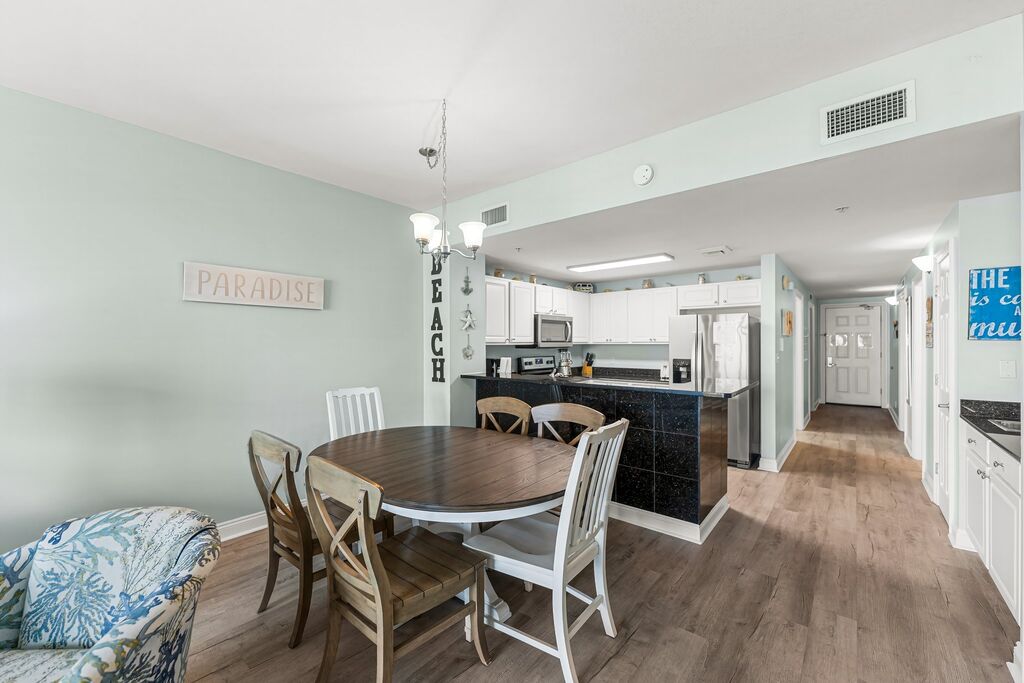 3 Condominium vacation rental located in Panama City Beach 1