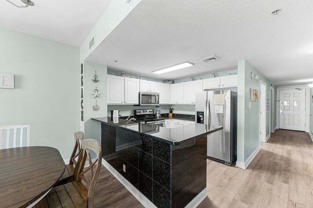 3 Condominium vacation rental located in Panama City Beach 1