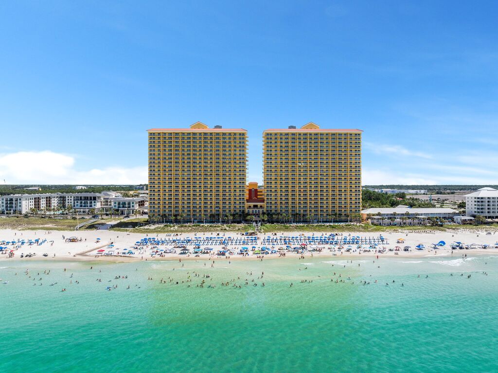 3 Condominium vacation rental located in Panama City Beach 1