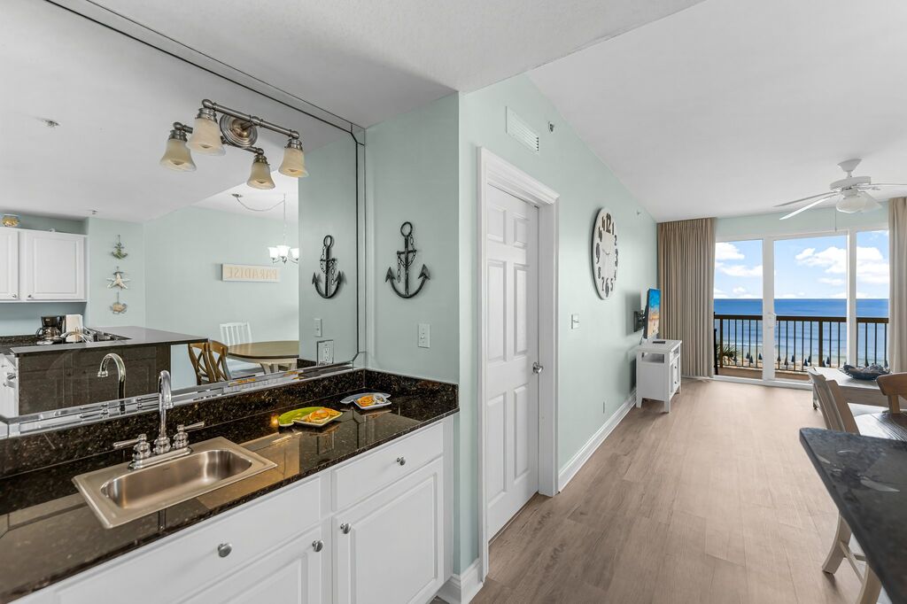 3 Condominium vacation rental located in Panama City Beach 1