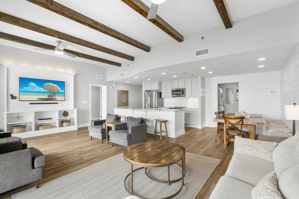 3 Condominium vacation rental located in Panama City Beach 1