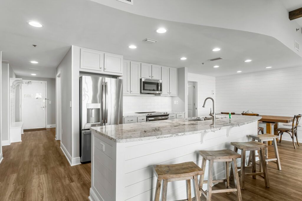 3 Condominium vacation rental located in Panama City Beach 1