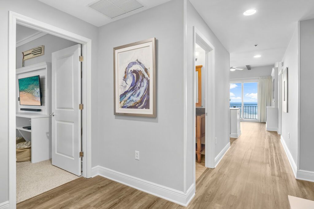 3 Condominium vacation rental located in Panama City Beach 1
