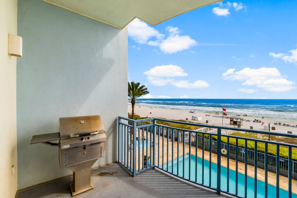 3 Condominium vacation rental located in Panama City Beach 1