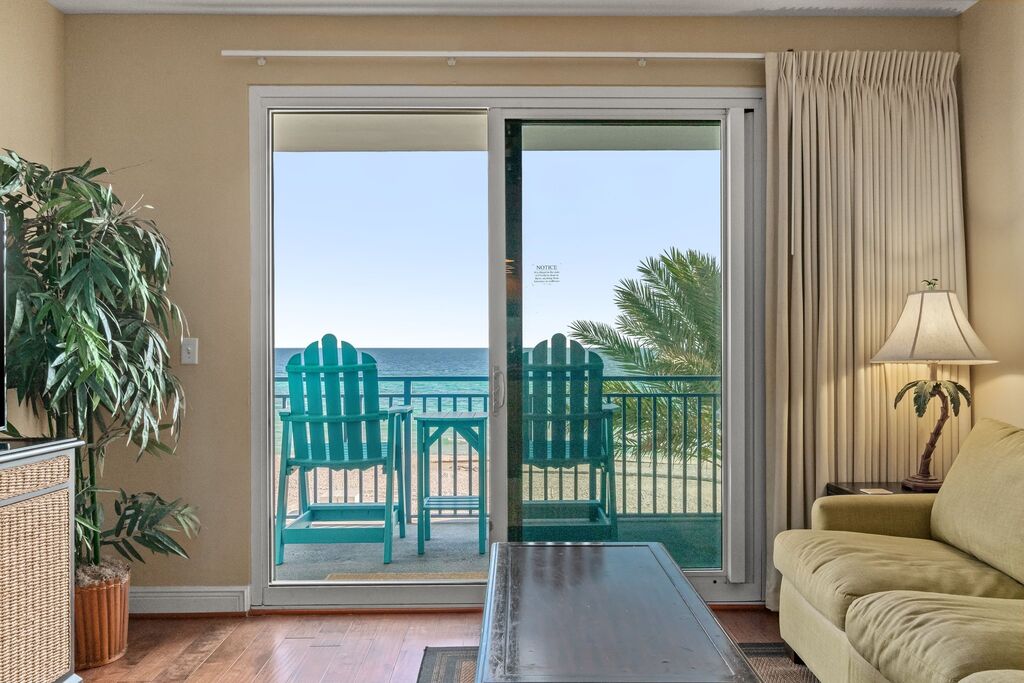 2 Condominium vacation rental located in Panama City Beach 1