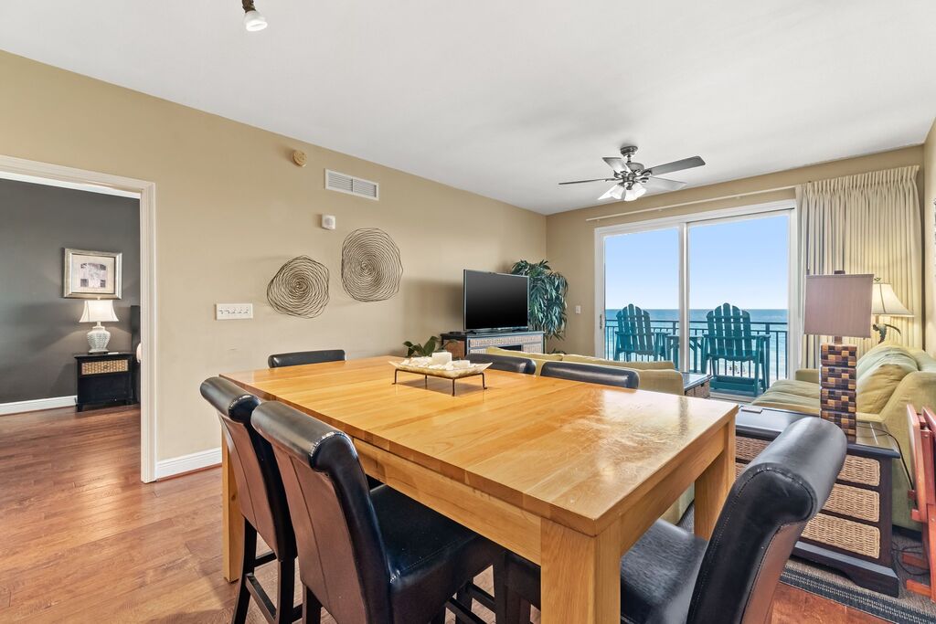 2 Condominium vacation rental located in Panama City Beach 1