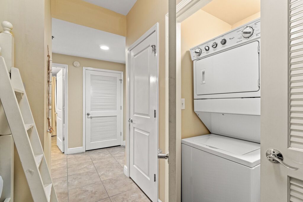 2 Condominium vacation rental located in Panama City Beach 1