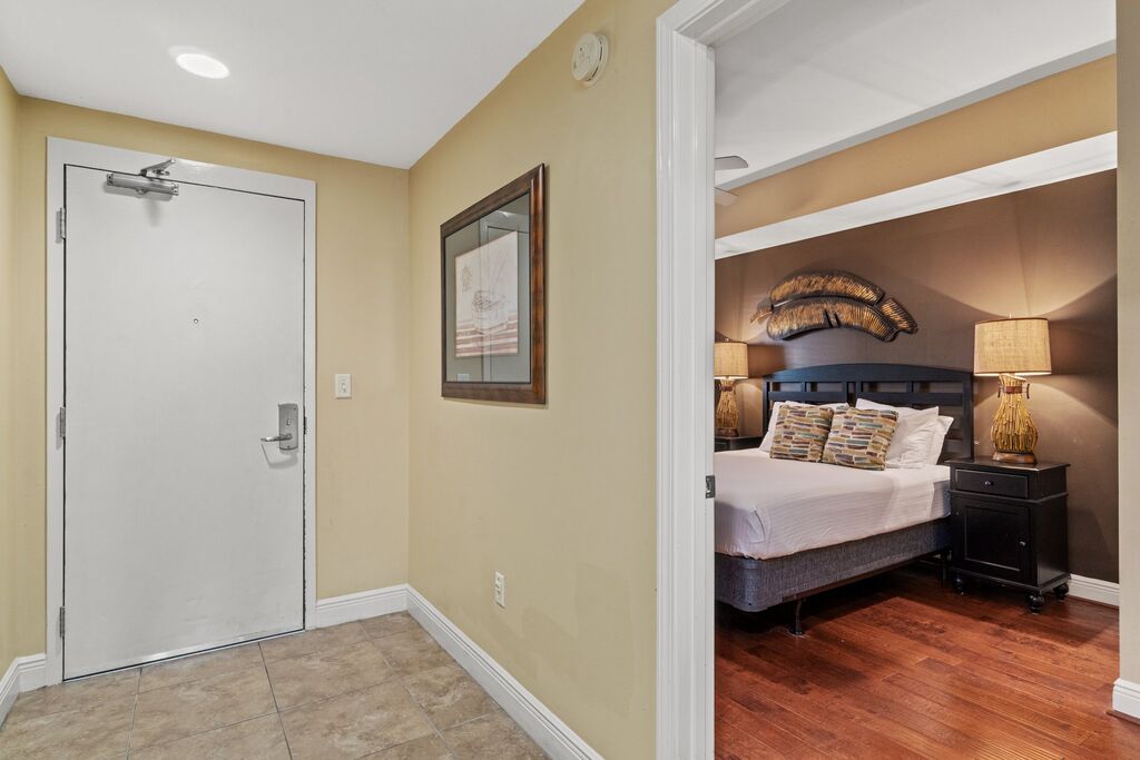 2 Condominium vacation rental located in Panama City Beach 1