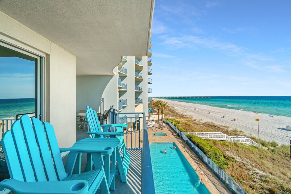 2 Condominium vacation rental located in Panama City Beach 1