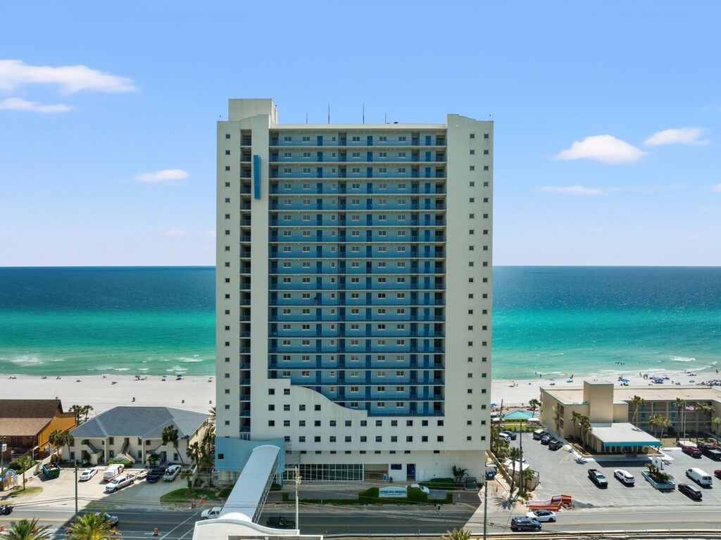 2 Condominium vacation rental located in Panama City Beach 1