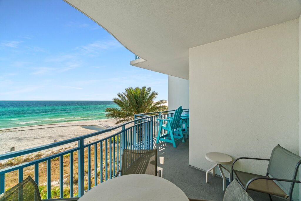 2 Condominium vacation rental located in Panama City Beach 1