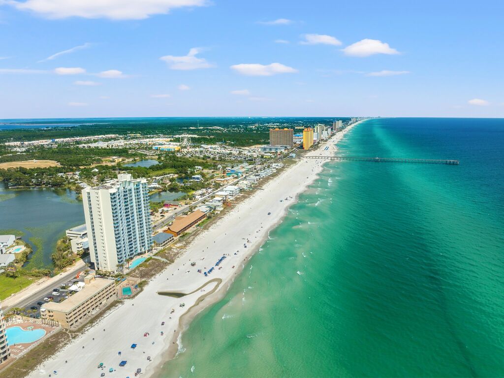 2 Condominium vacation rental located in Panama City Beach 1
