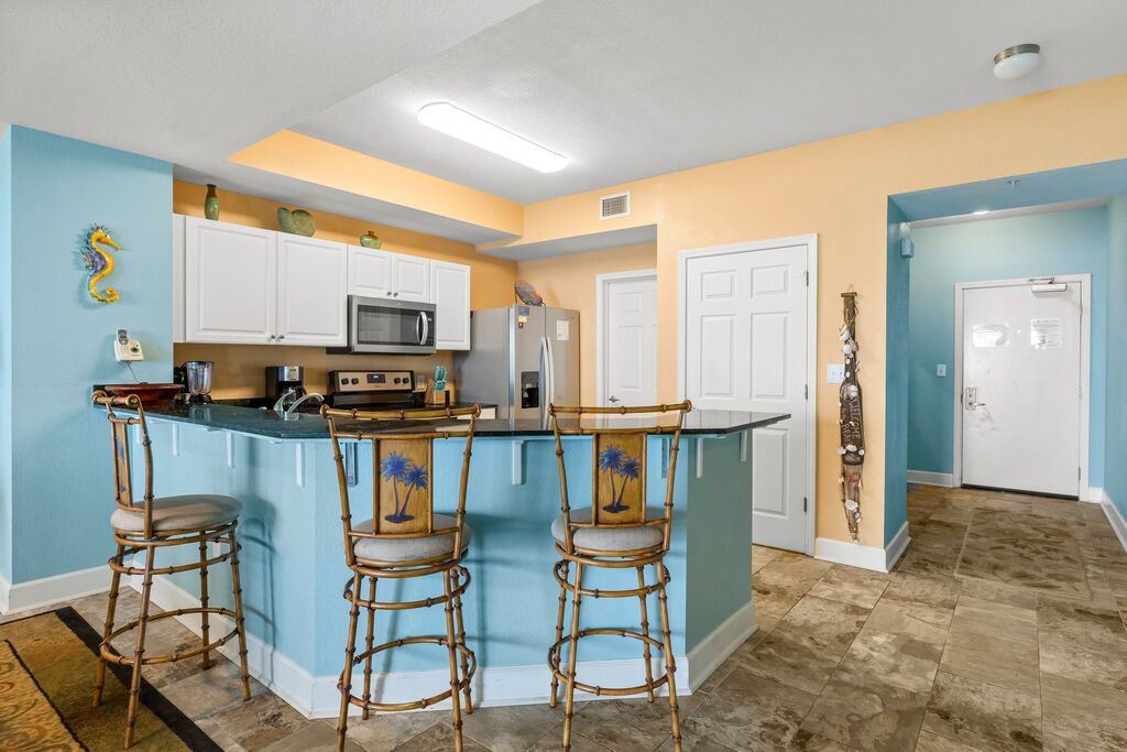 2 Condominium vacation rental located in Panama City Beach 1
