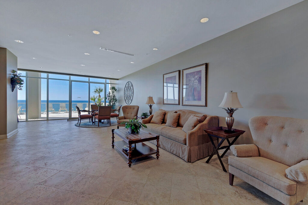 1 Condominium vacation rental located in Panama City Beach 1