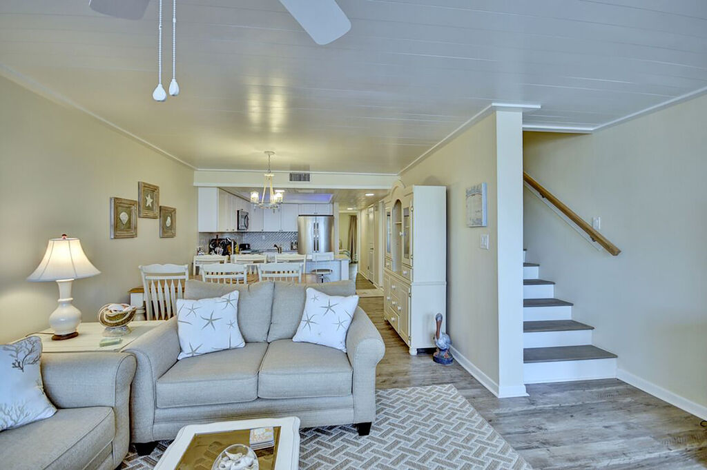 3 Condominium vacation rental located in Panama City Beach 1