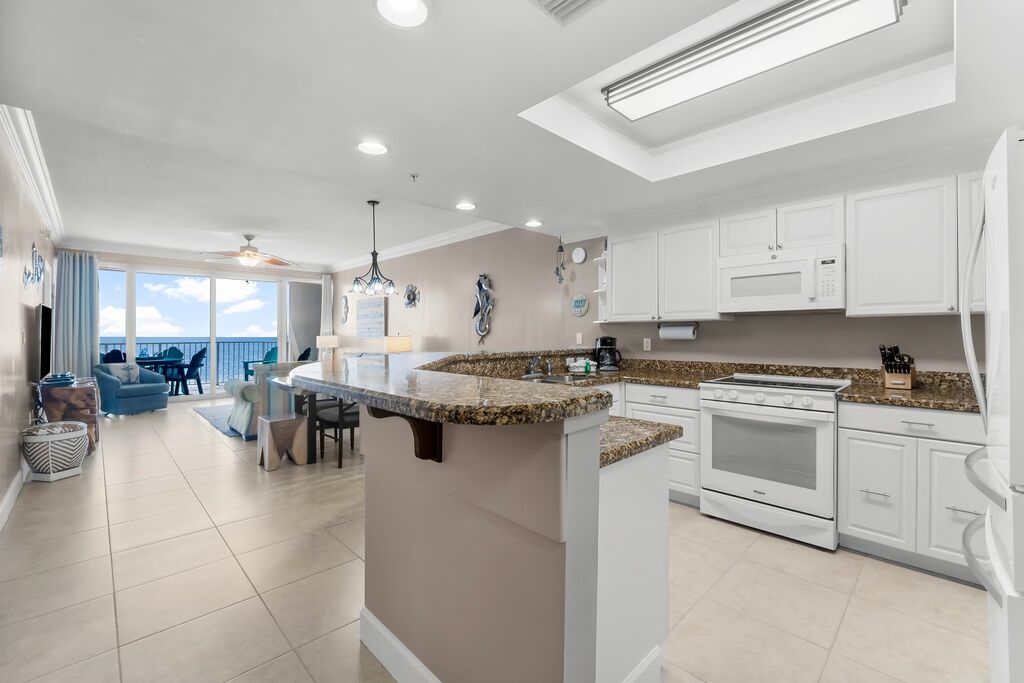 2 Condominium vacation rental located in Panama City Beach 1