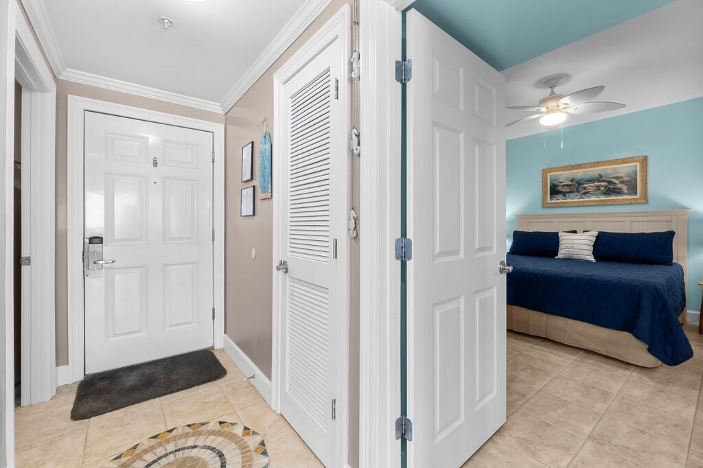 2 Condominium vacation rental located in Panama City Beach 1
