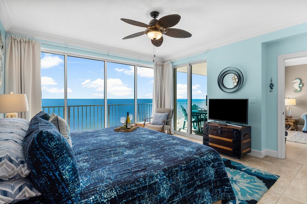 2 Condominium vacation rental located in Panama City Beach 1