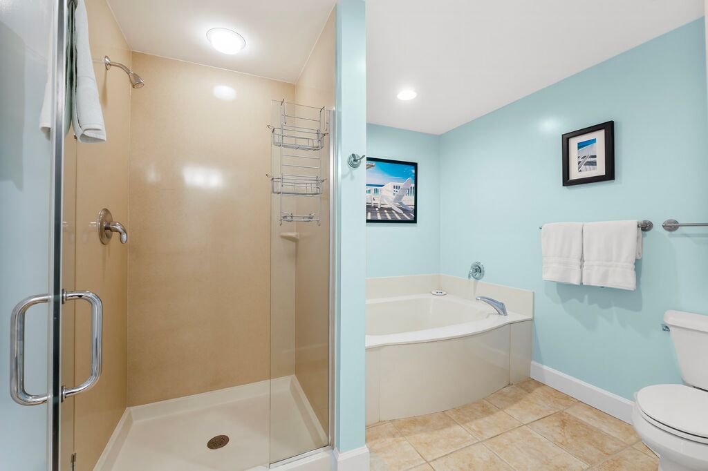 2 Condominium vacation rental located in Panama City Beach 1