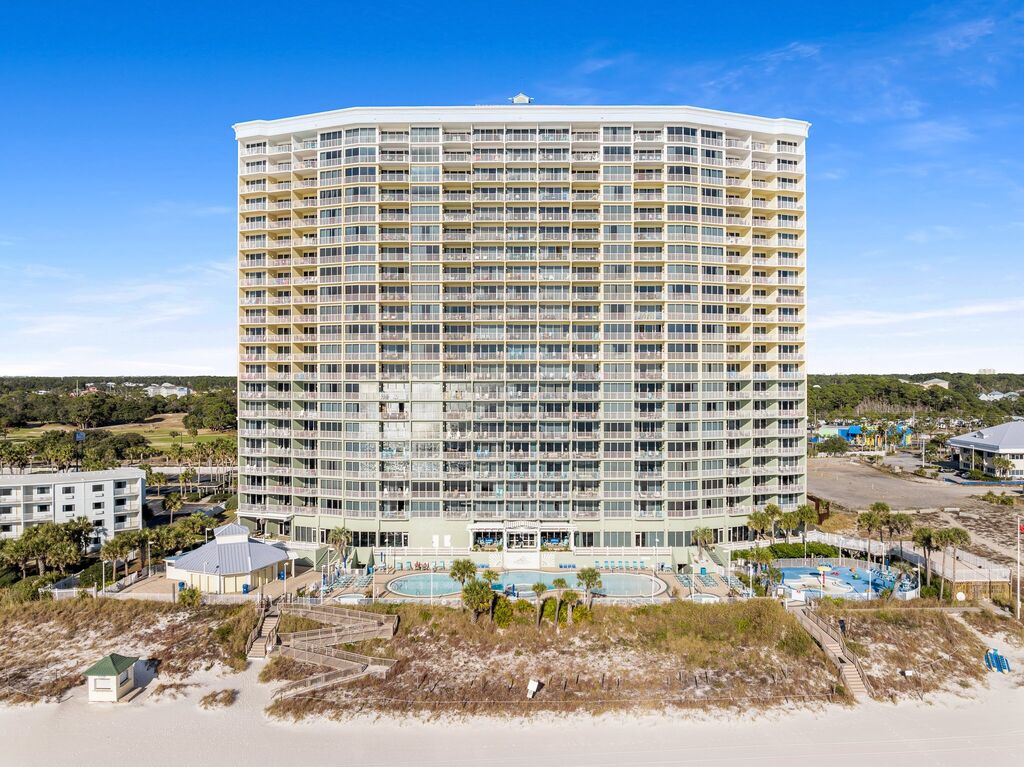 2 Condominium vacation rental located in Panama City Beach 1