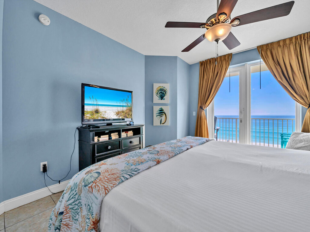 3 Condominium vacation rental located in Okaloosa Island 1