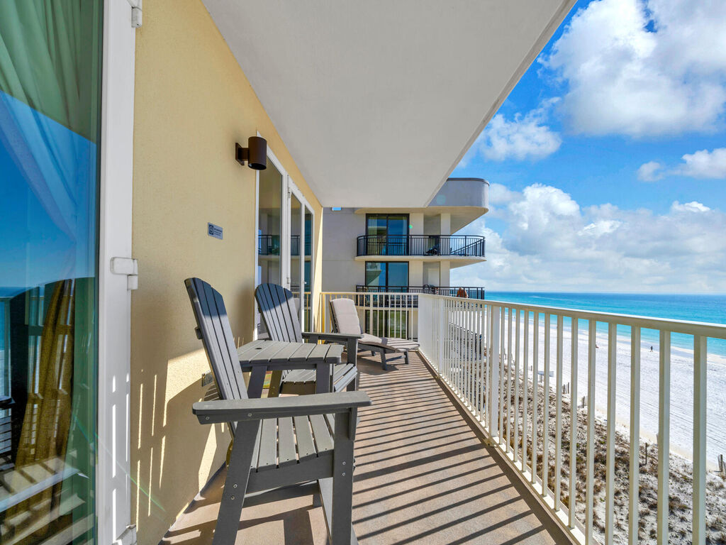 3 Condominium vacation rental located in Okaloosa Island 1