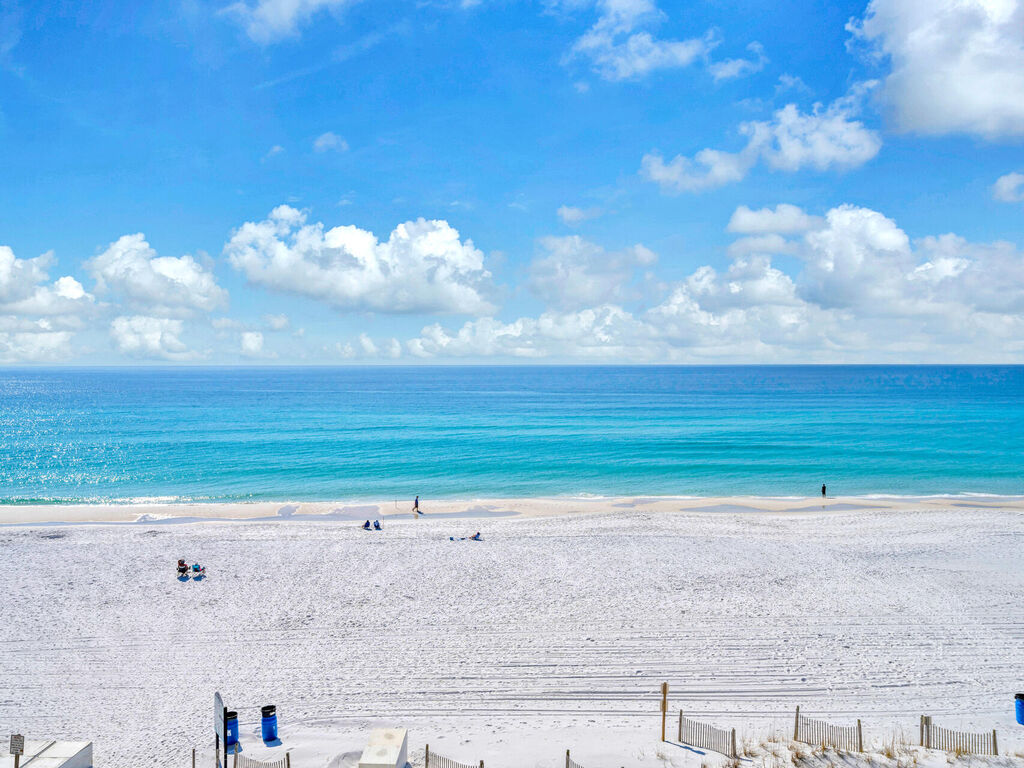 3 Condominium vacation rental located in Okaloosa Island 1