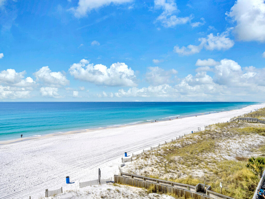 3 Condominium vacation rental located in Okaloosa Island 1