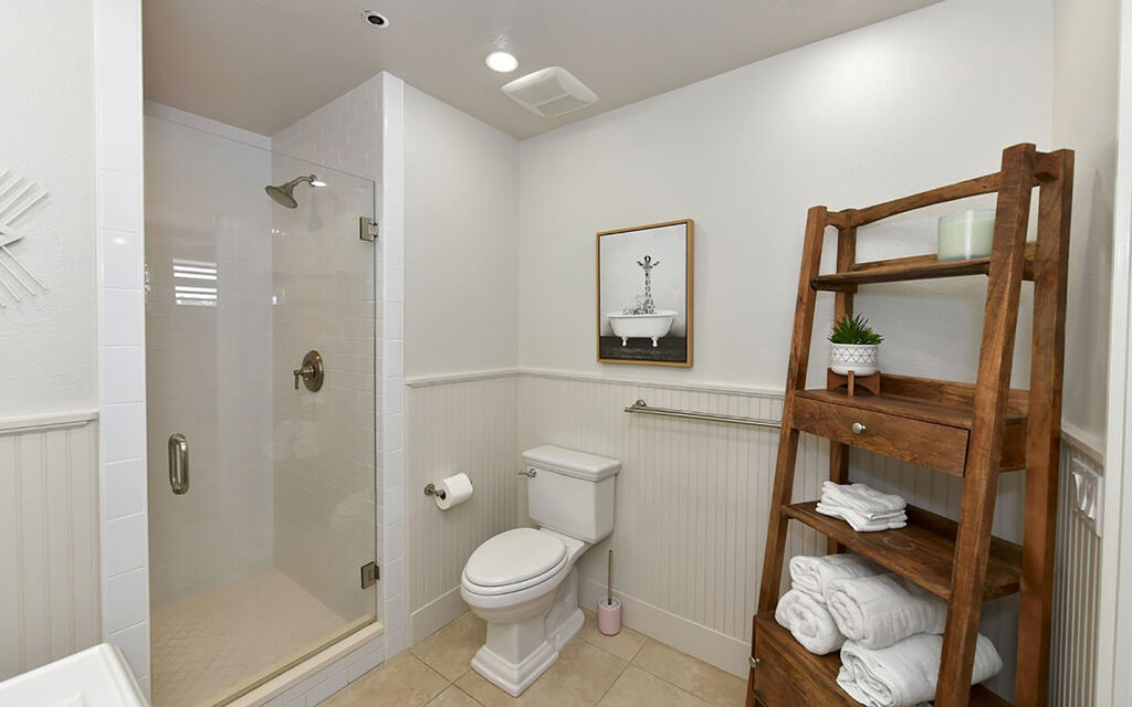 2 Condominium vacation rental located in Longboat Key 1
