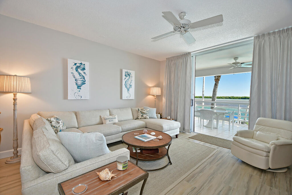 2 Condominium vacation rental located in Longboat Key 1