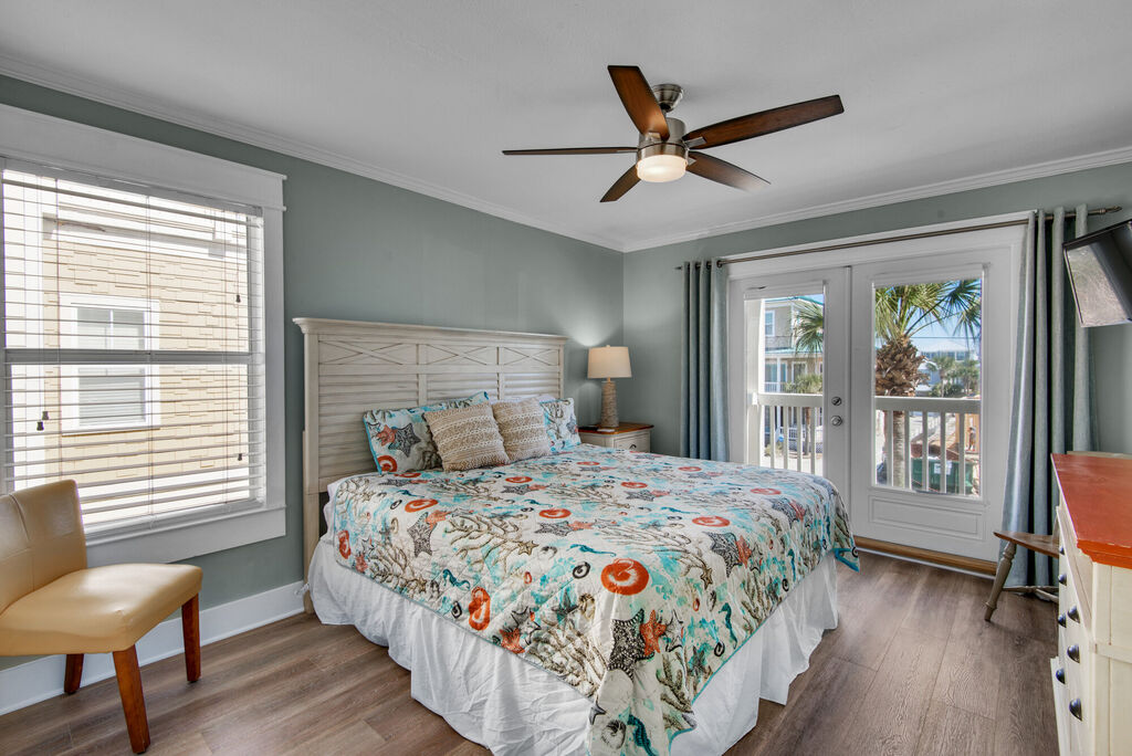 6 House vacation rental located in Destin 1