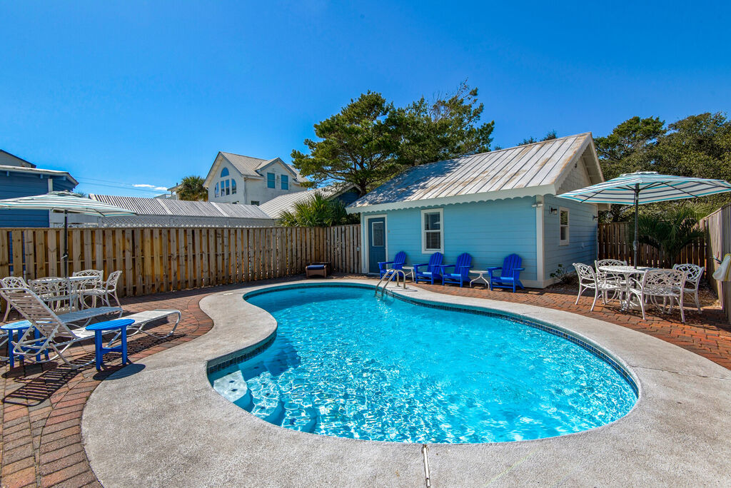 6 House vacation rental located in Destin 1