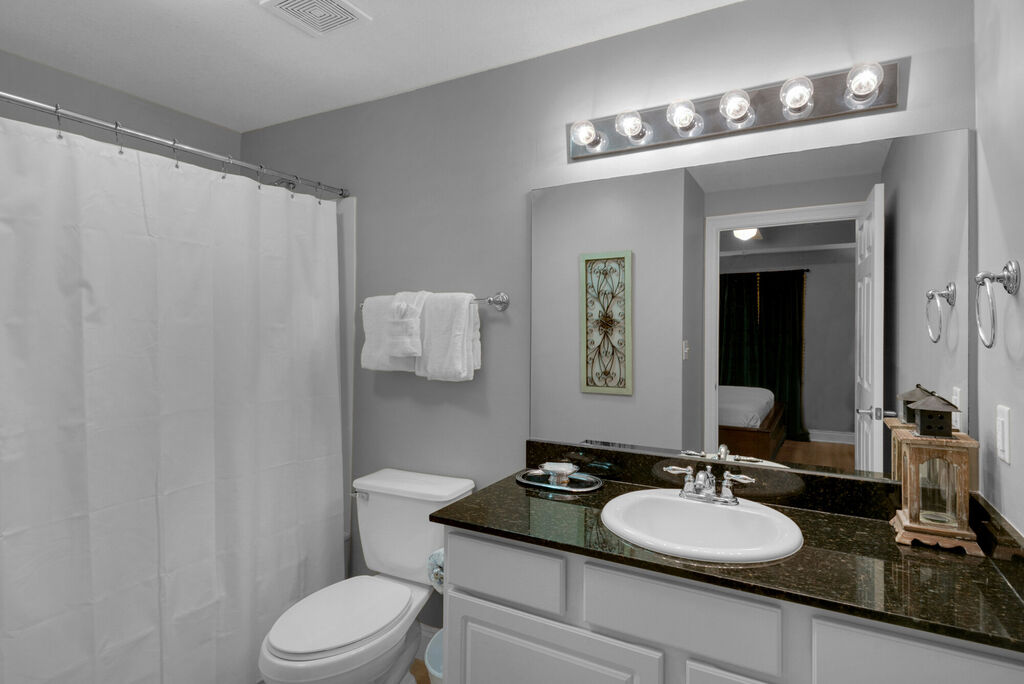 1 Condominium vacation rental located in Panama City Beach 1