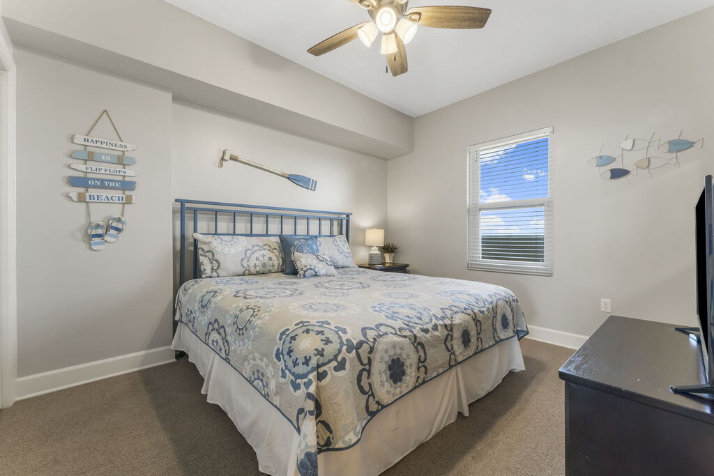 3 Condominium vacation rental located in Panama City Beach 1