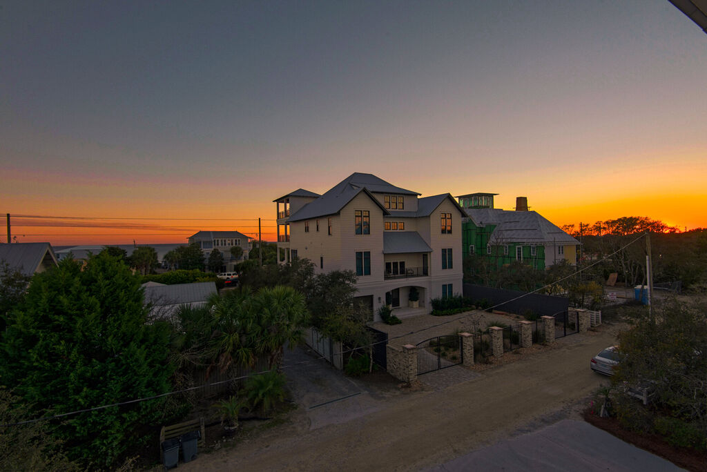10 House vacation rental located in 30A 1