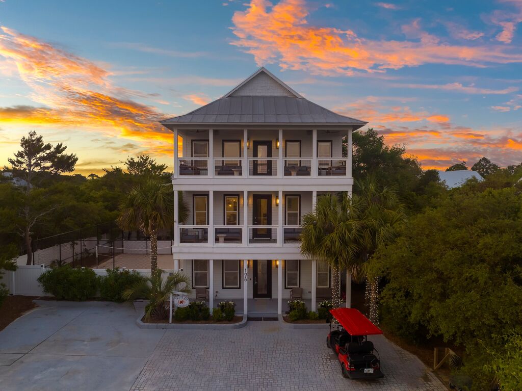 10 House vacation rental located in 30A 1