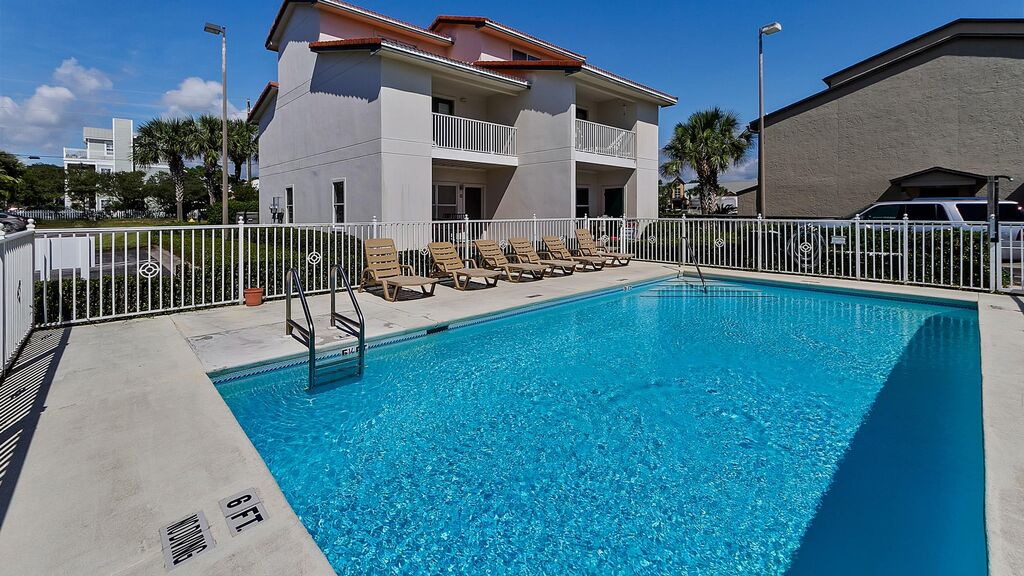 3 Condominium vacation rental located in 30A 1