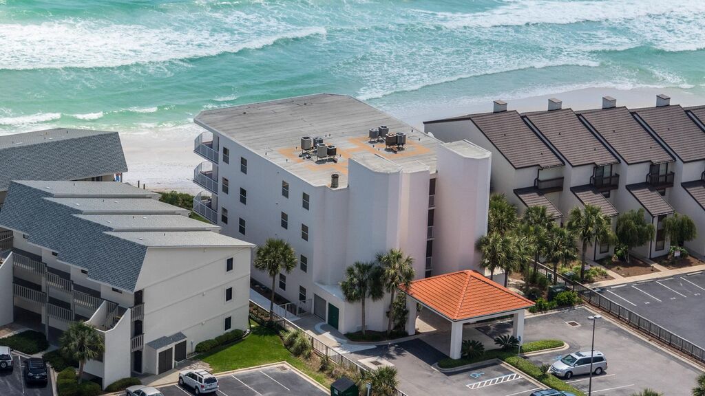 3 Condominium vacation rental located in 30A 1