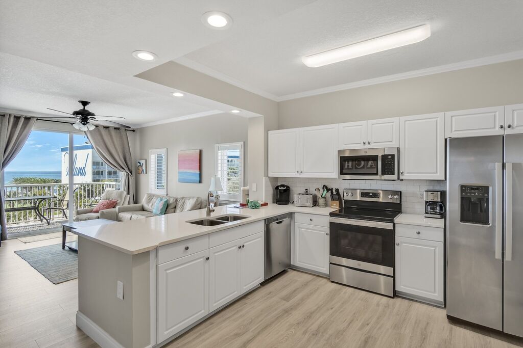 3 Condominium vacation rental located in Okaloosa Island 1