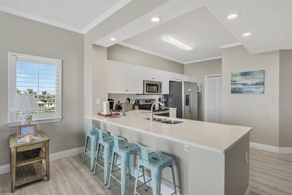 3 Condominium vacation rental located in Okaloosa Island 1