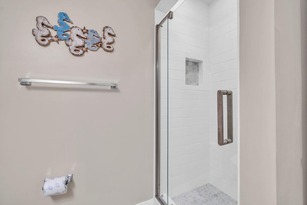 2 Condominium vacation rental located in Okaloosa Island 1