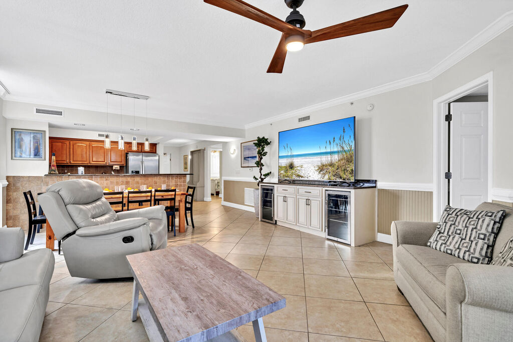 3 Condominium vacation rental located in Okaloosa Island 1
