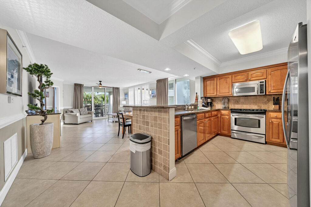 3 Condominium vacation rental located in Okaloosa Island 1