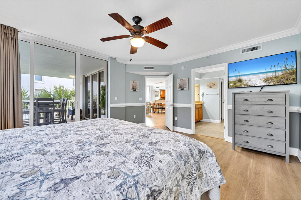 3 Condominium vacation rental located in Okaloosa Island 1