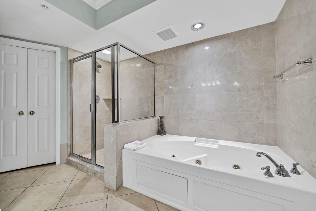 3 Condominium vacation rental located in Okaloosa Island 1