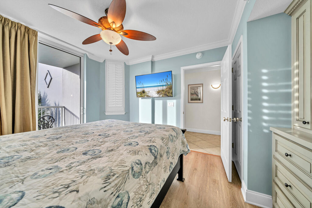 3 Condominium vacation rental located in Okaloosa Island 1