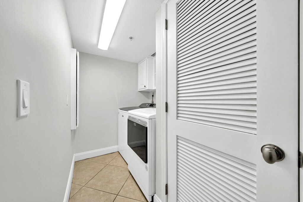 3 Condominium vacation rental located in Okaloosa Island 1